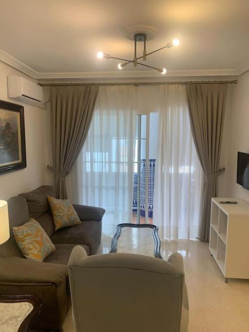 Vistas Desde Montequinto Apartman Dos Hermanas Kültér fotó