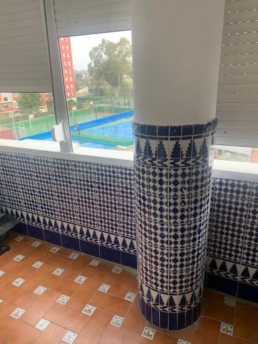 Vistas Desde Montequinto Apartman Dos Hermanas Kültér fotó
